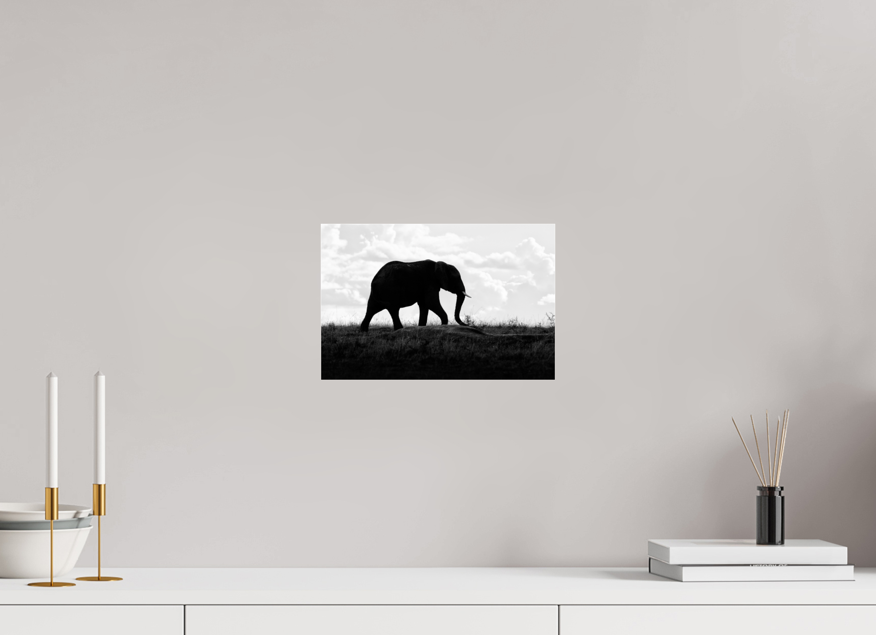30 x 20 cm, Foto-Abzug hinter Acrylglas glänzend Elephant strolling