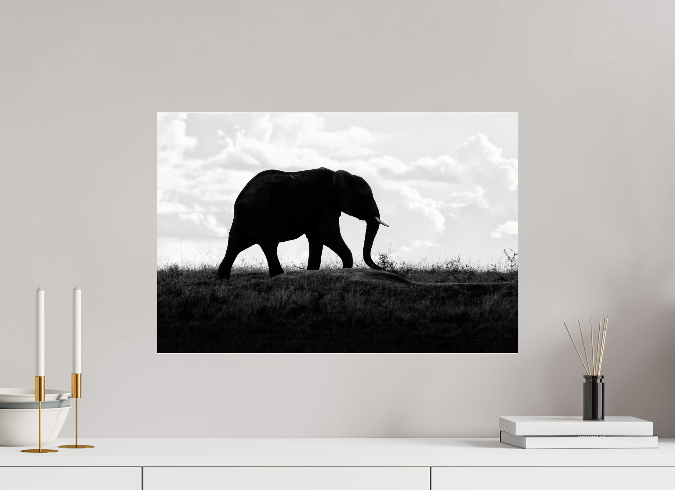 60 x 40 cm, Foto-Abzug hinter Acrylglas glänzend Elephant strolling